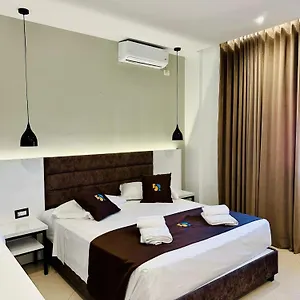 Relax Apts Σαράντα